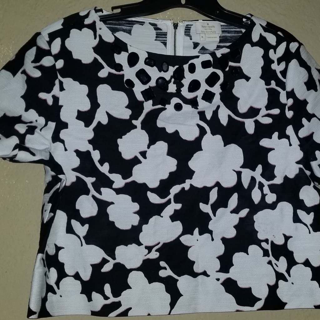 Kate Spade Crop Top In Black And White Floral With Embellished Neckline Size M N